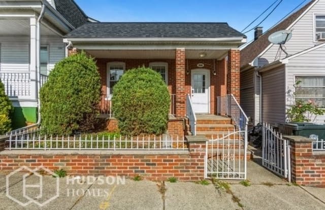 344 Arnold Avenue - 344 Arnold Avenue, Perth Amboy, NJ 08861