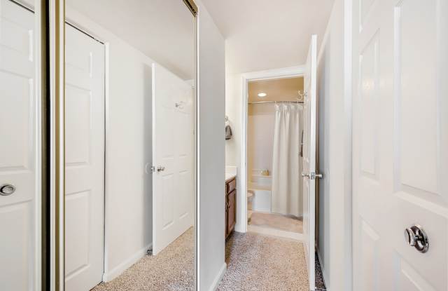 Gallery Tower Apartment Homes