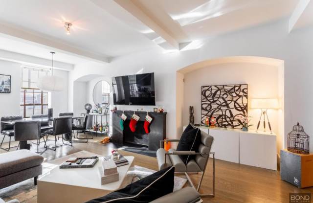 Photo of 333 West 56th Street