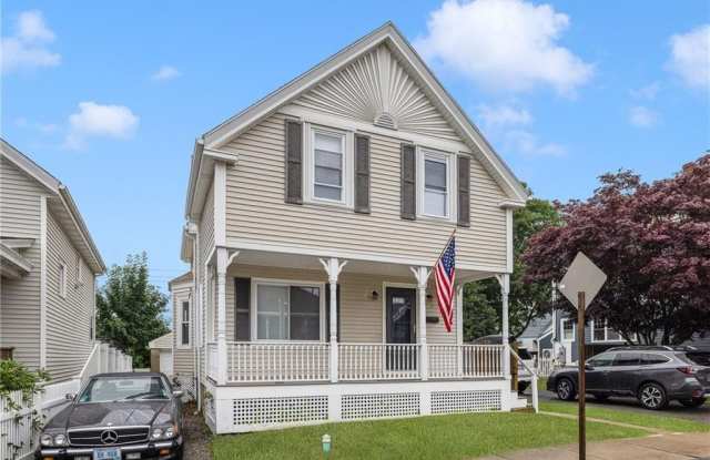 19 County Street