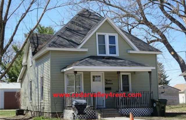 4 Bedroom, 1 Bathroom House for Rent at 1213 Columbia