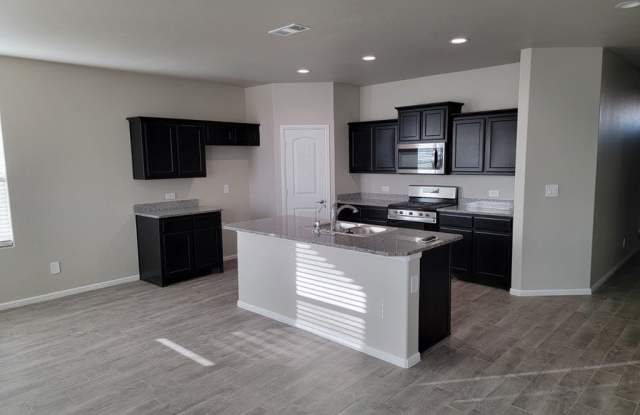 7526 Horton Ranch Rd