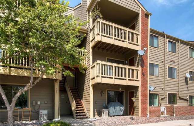AWESOME 2-BEDROOM CONDO INCLUDES WASHER  DRYER + ALL APPLIANCES!