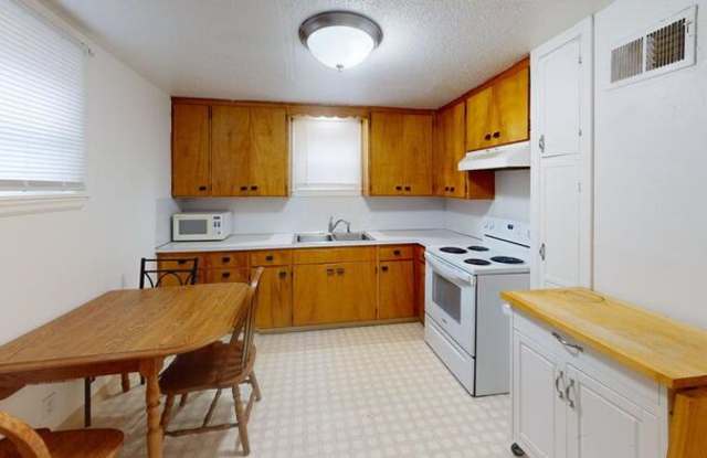 723 North 10th Street