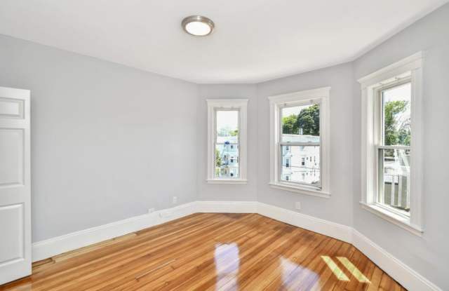 Photo of 6 Gibson St.