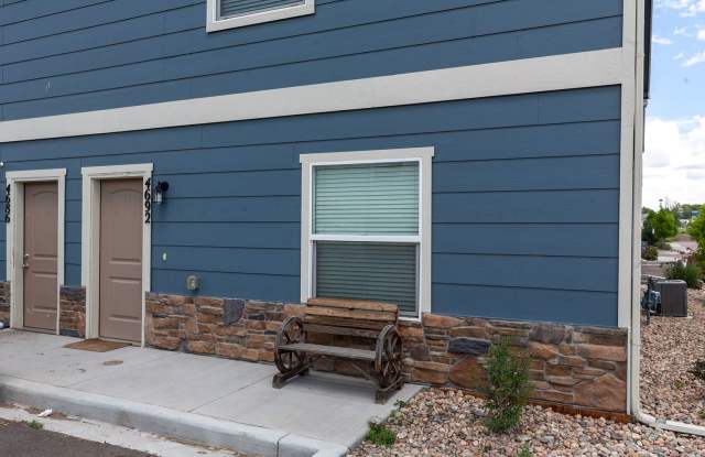 End Townhouse Unit for Rent