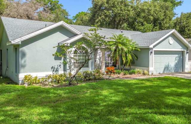 Photo of Discover your peaceful retreat in Wekiwa Woods!