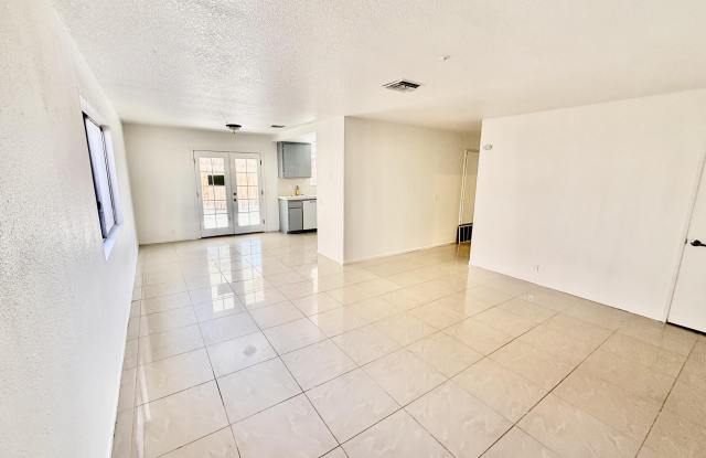 13860 Luis Drive unit: B