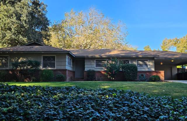 Photo of 3 bedroom Riverside home