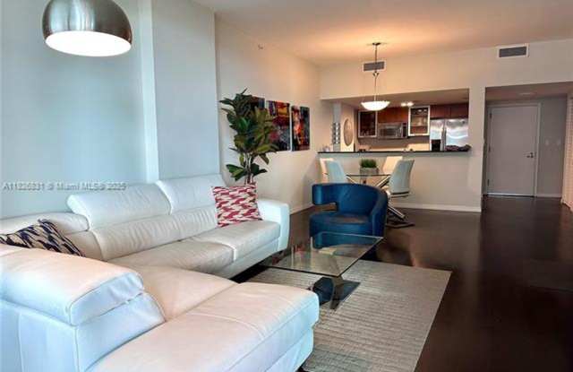 1800 N Bayshore Dr unit 511 (A11826831)