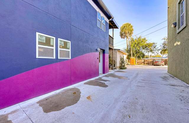 912 Saint Johns Avenue