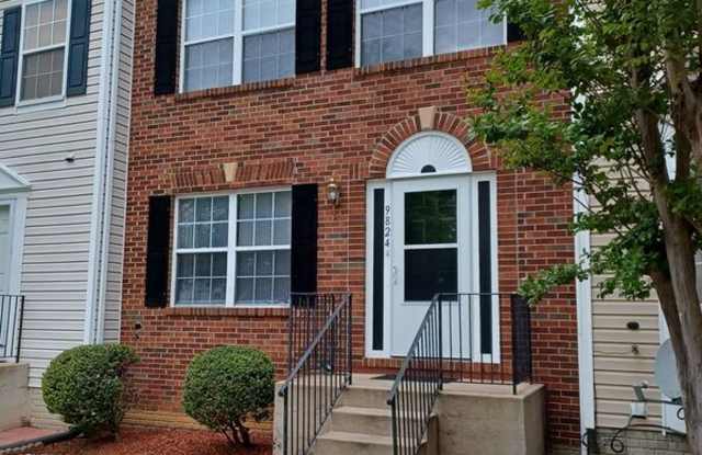9824 Royal Commerce Pl
