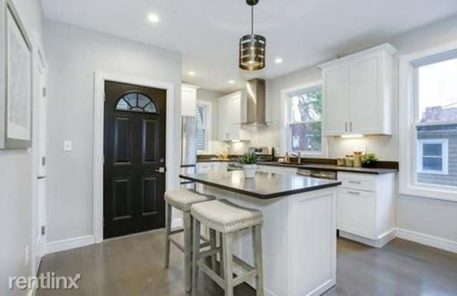 19 Highland St 1