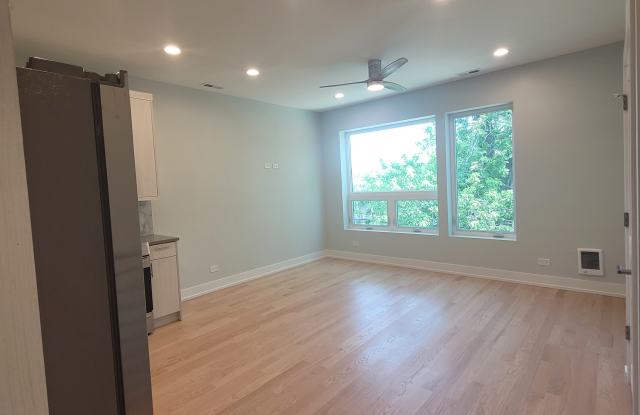 6312 South Rhodes Avenue - 2