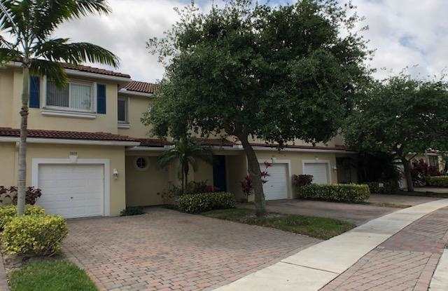 3059 N Evergreen Circle - 3059 N Evergreen Cir, Boynton Beach, FL 33426