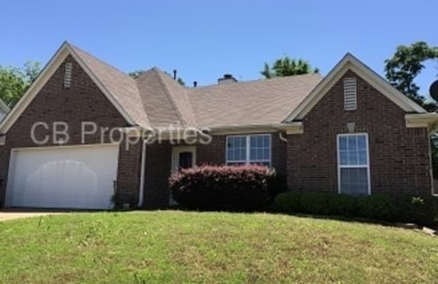 315 Village Drive - 315 Village Drive, Oakland, TN 38060