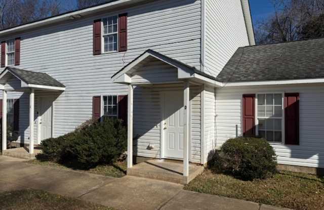 Photo of 3 bedroom, 2.5 bath Total Electric Condo in Gibsonville