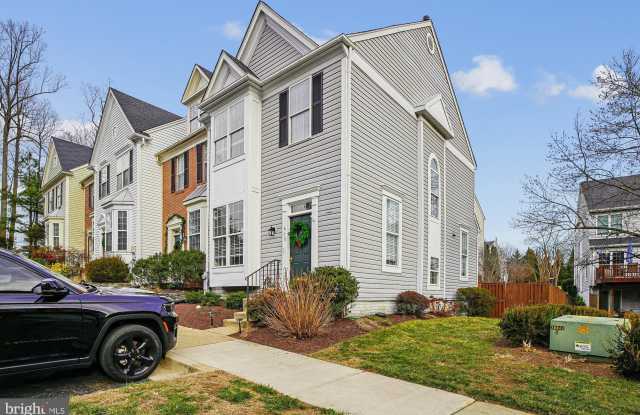 Photo of 613 PURITAN Court