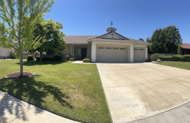 42180 Santa Fe Trail - 42180 Santa Fe Trail, Murrieta, CA 92562