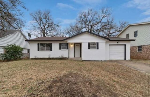 3038 W 55th Pl - 3038 West 55th Place, Tulsa, OK 74107