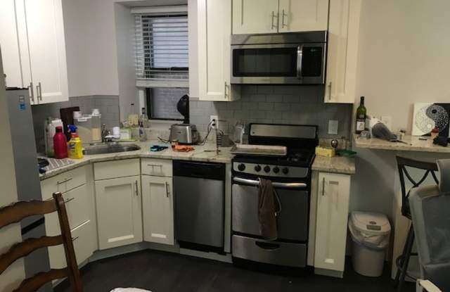 Photo of Nicely renovated 2 bed in the heart of Fenway!