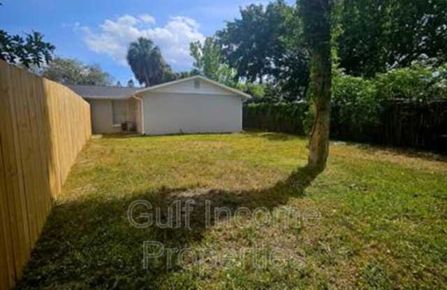 2515 30th Avenue Drive East - B