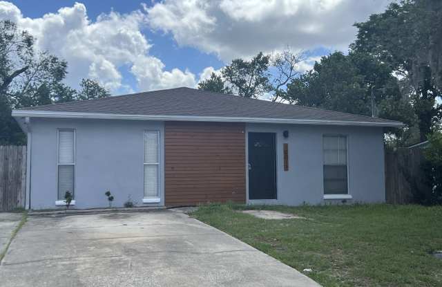 Photo of 10017 North Hyaleah Road