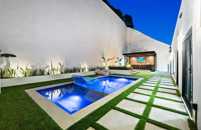 1846 N Franklin Canyon Dr