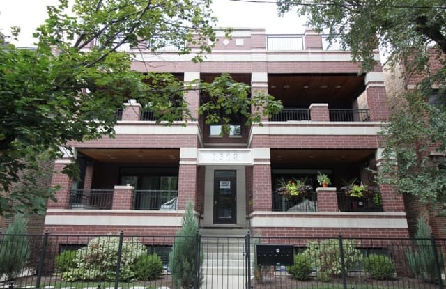 1308 West ADDISON Street - 1308 West Addison Street, Chicago, IL 60613