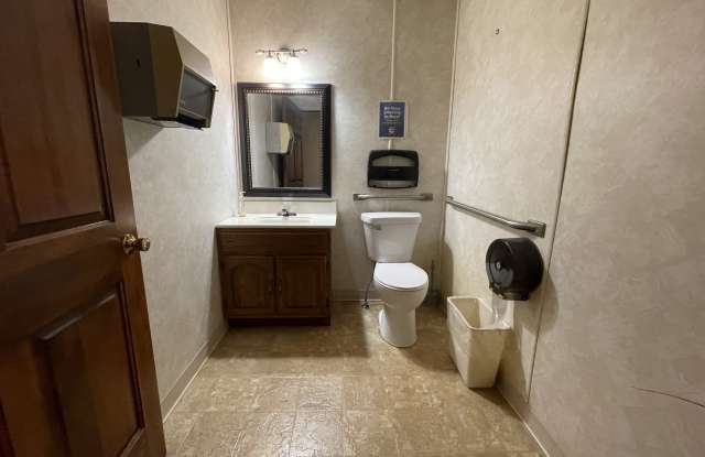 1622 West Western Avenue - 1