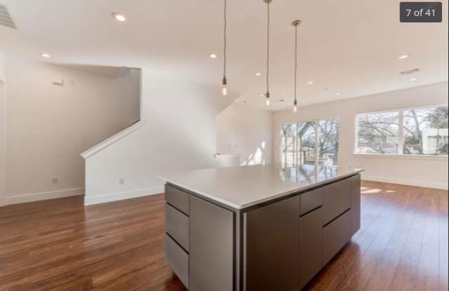 1801 East 2nd Street