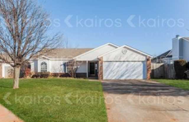 1005 Pinecrest Street