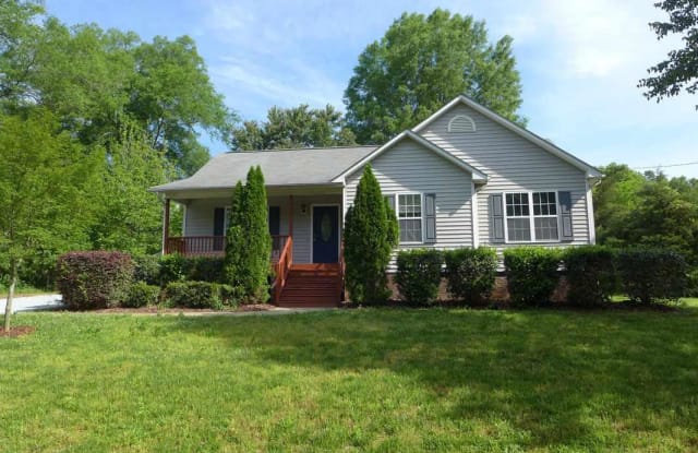 667 Cedar Street - 667 Cedar Street, Hillsborough, NC 27278