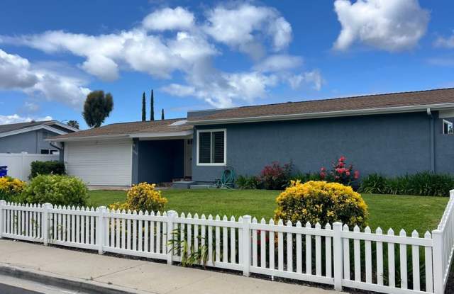 Photo of 3 bedroom 2 bath house in Poway
