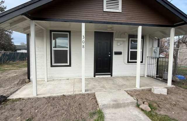 Photo of 3 Bedroom 1 Bath House