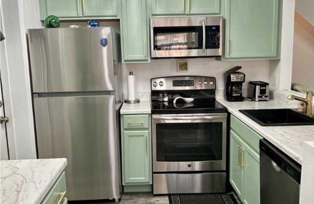 3330 Royal Canadian Trace unit: 2