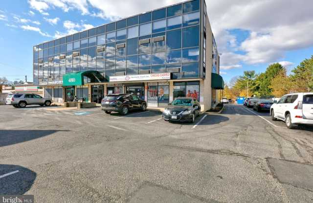 Photo of 4810 BEAUREGARD Street unit: 200