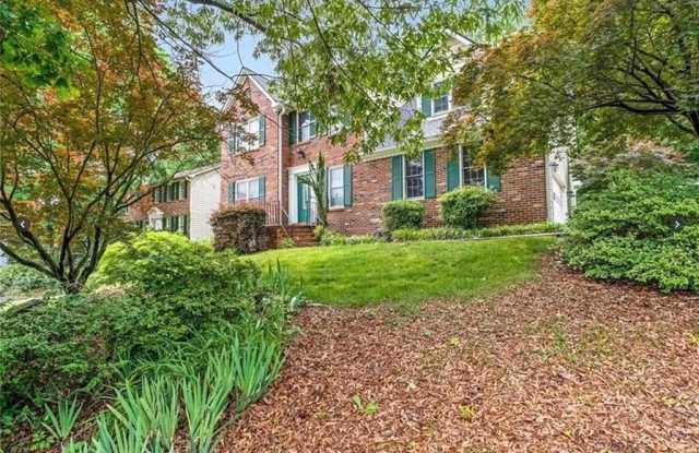 Photo of 1880 Meadowchase Court