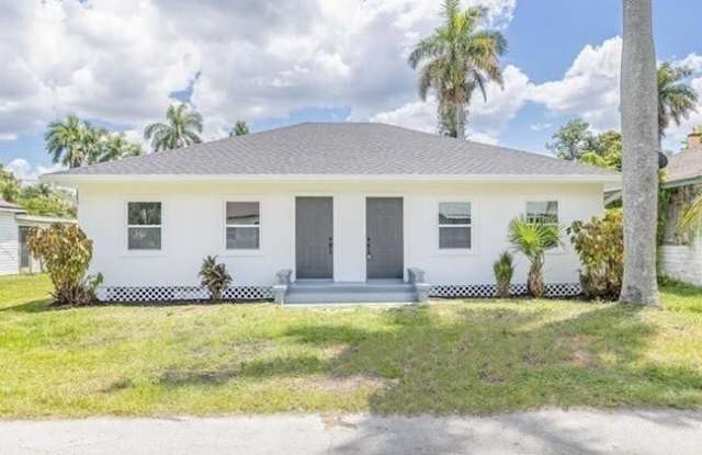 25 Cypress Street - 25 Cypress Street, North Fort Myers, FL 33903