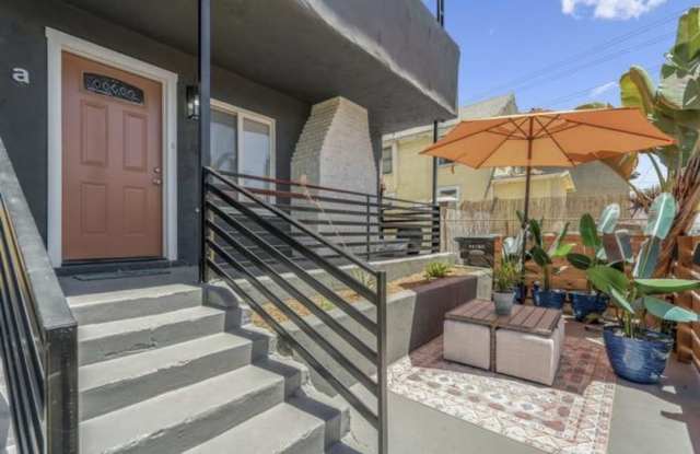 Photo of 2074 Newton Ave