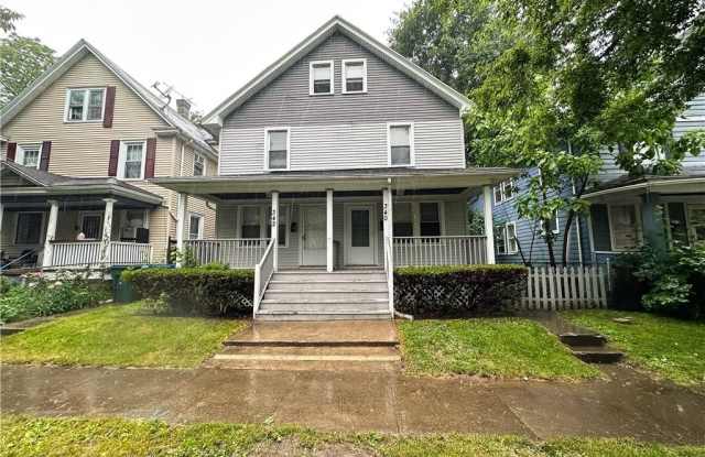 340 Champlain Street