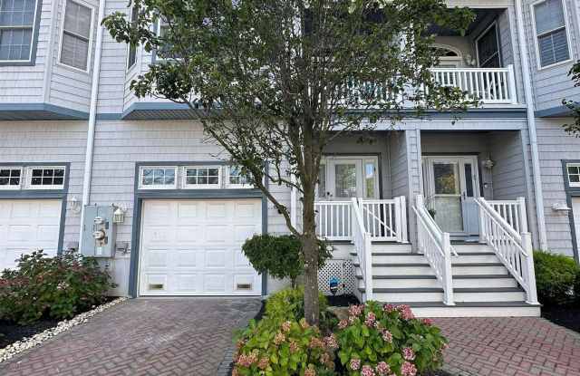 Photo of 32 S Coolidge Ave