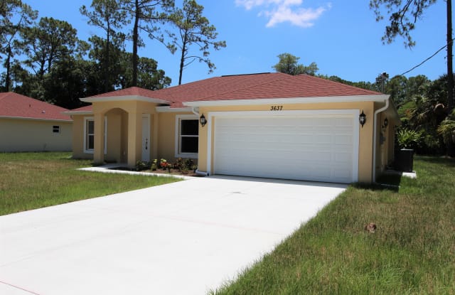 3637 Sardinia Ave - 3637 Sardinia Avenue, North Port, FL 34286