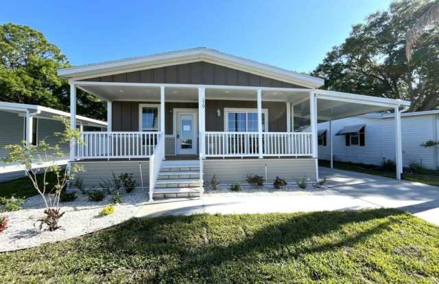 Photo of 119 North Lake Drive, #808