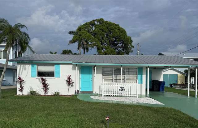 4607 103RD STREET COURT W