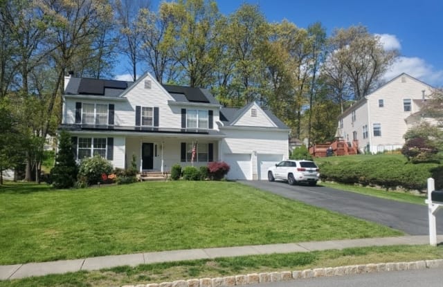 19 Sherwood Pl - 19 Sherwood Place, Wharton, NJ 07885