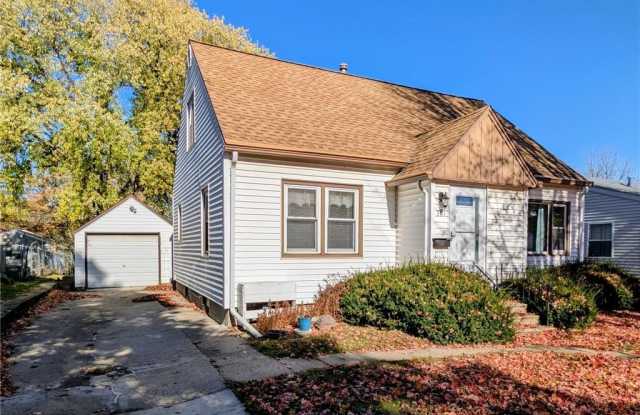 Photo of 301 Giles Place