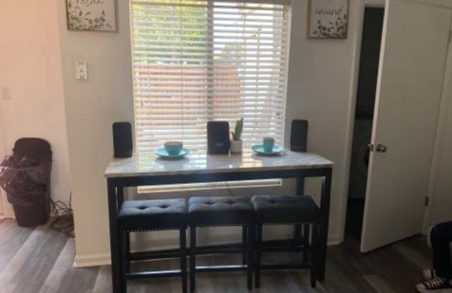 140 Stoneridge Drive