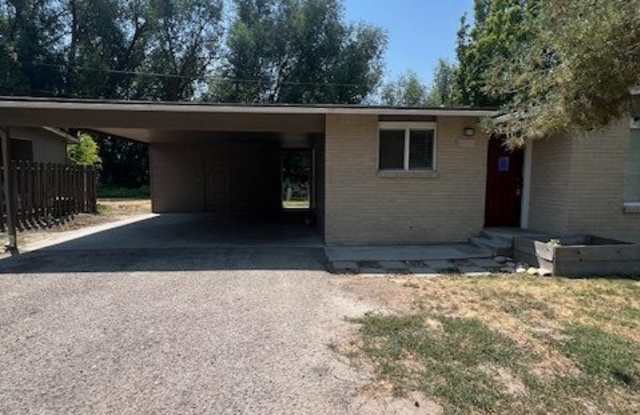 5909 North Pierce Park Lane