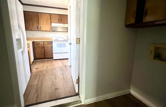 2814 Kirkwood Circle